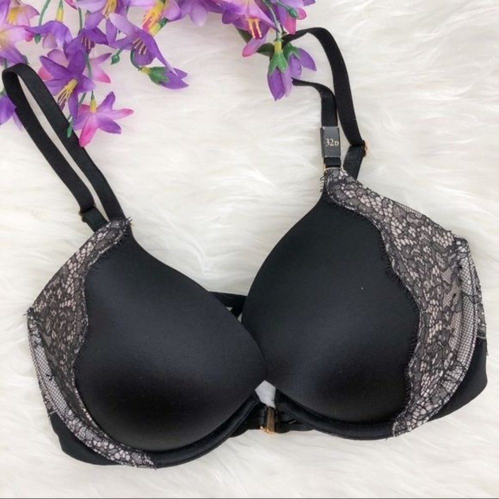 Victoriaβs Secret Very Sexy Plunge Bra 32 D Black Lace
